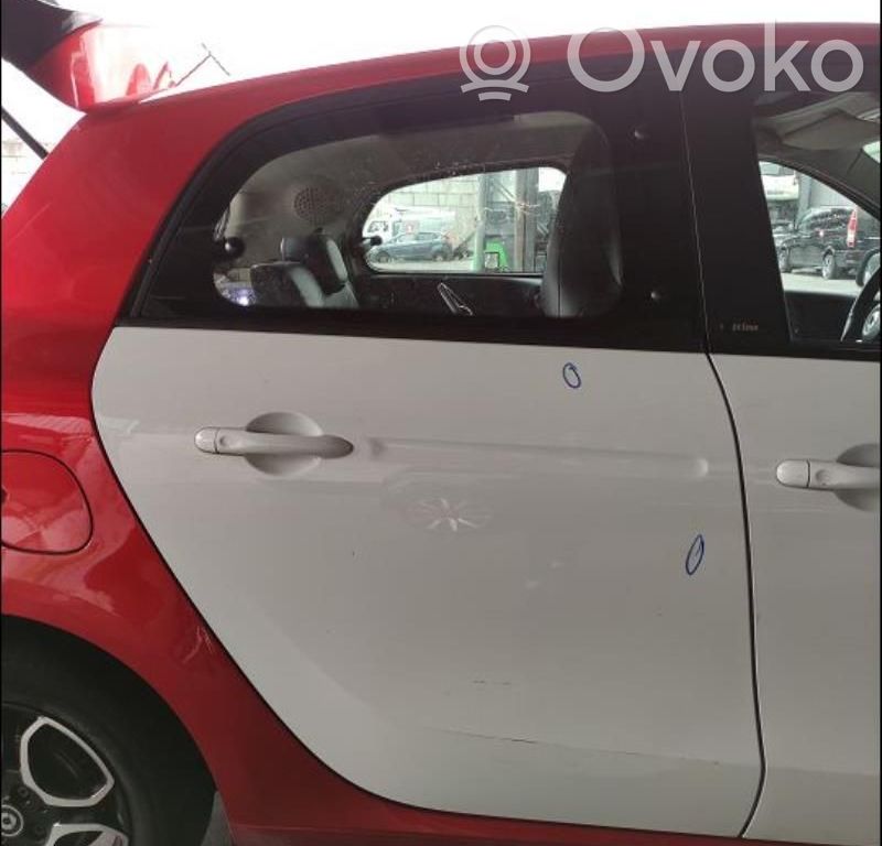 Smart ForFour II W453 Puerta trasera 