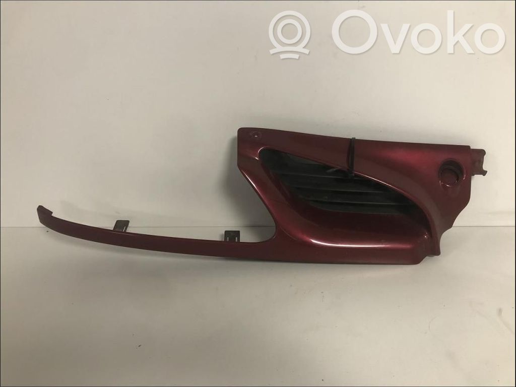 Renault Scenic I Front bumper upper radiator grill 