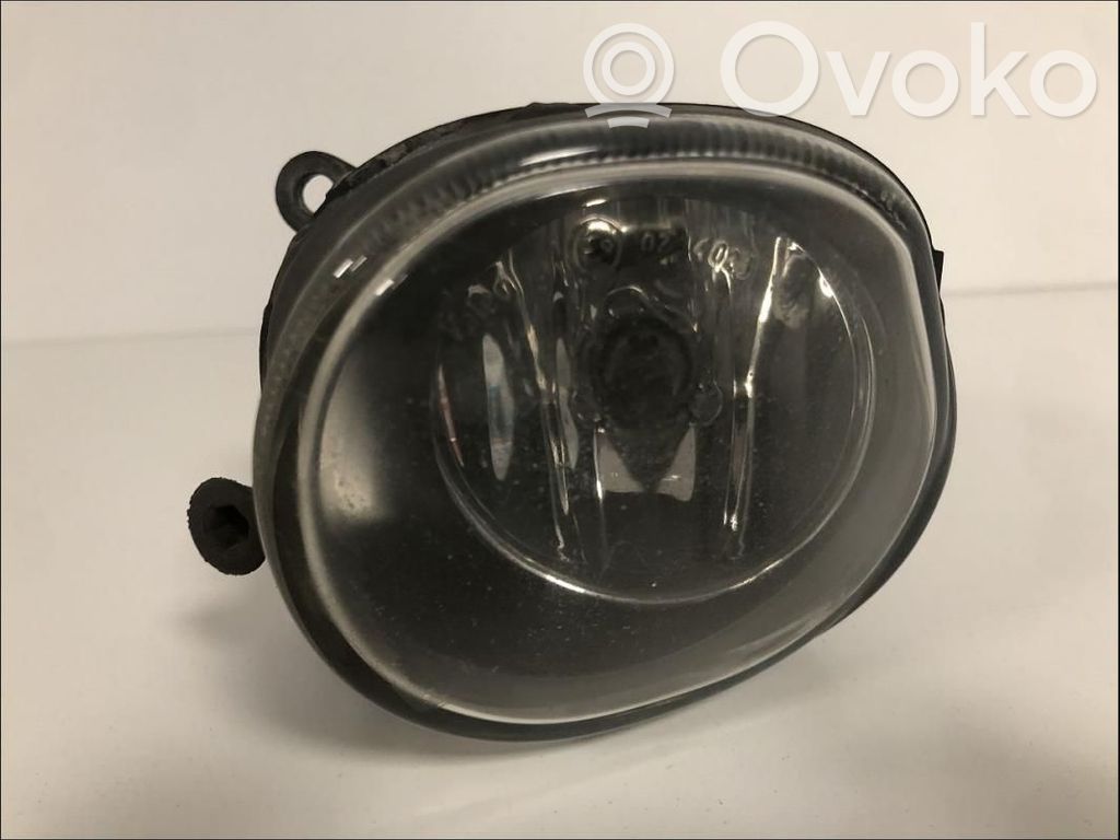 Etusumuvalo   8L0941699A