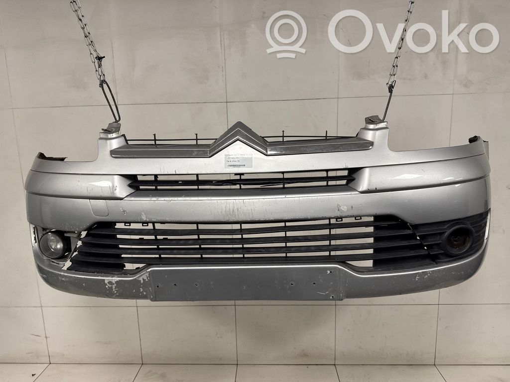Citroen C4 I Parachoques delantero 