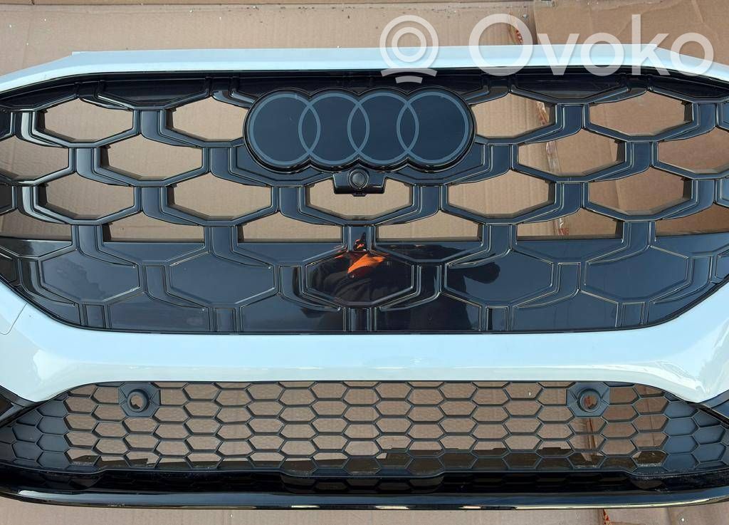 Audi Q3 FJN Parachoques delantero 