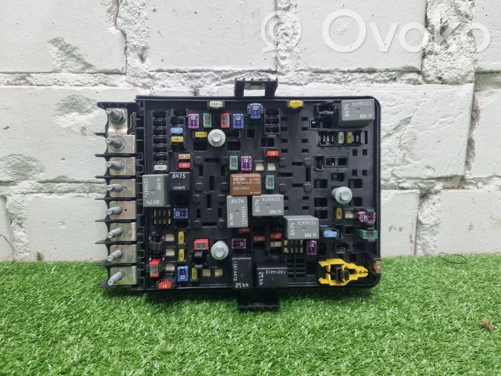 Dodge PickUp RAM SRT-10 Fuse box set 