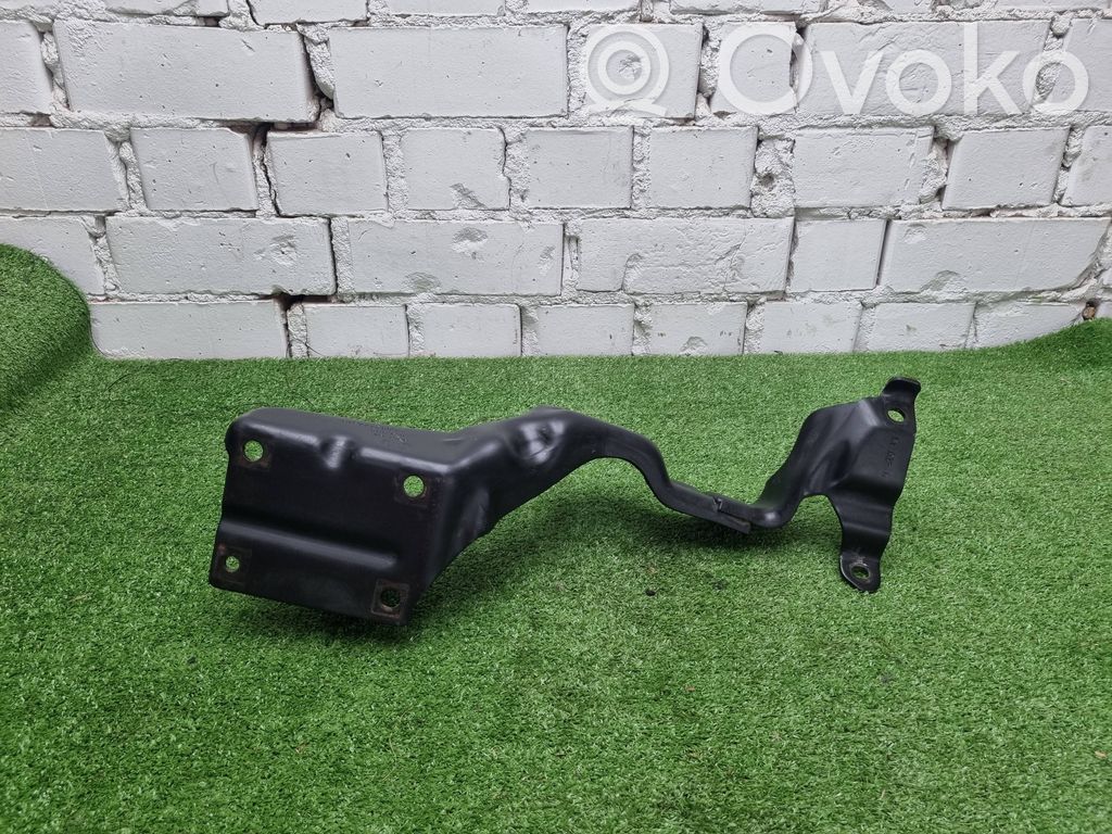 Dodge PickUp RAM SRT-10 Engine mounting bracket 