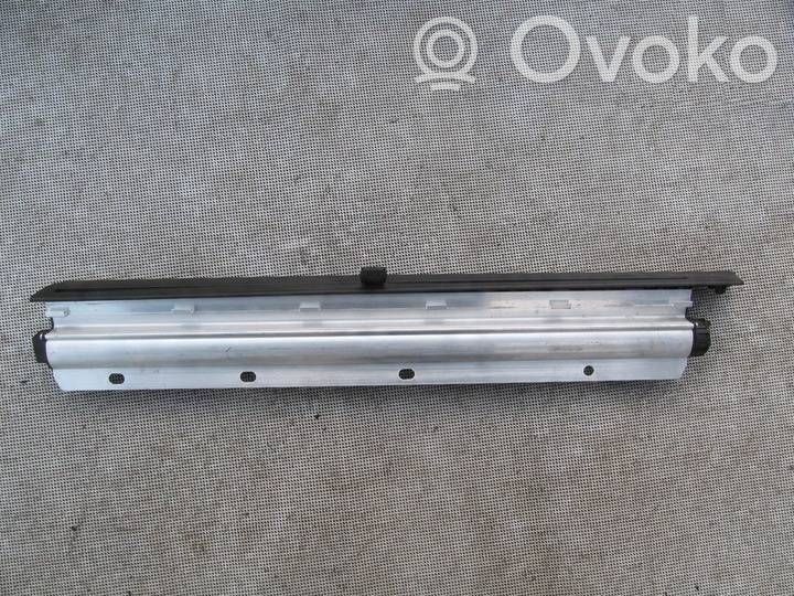 BMW 5 F10 F11 Roleta manualna przeciwsłoneczna tylnej szyby 