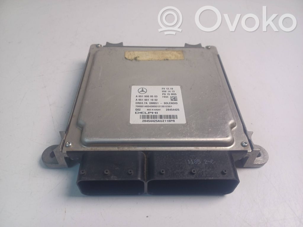 Mercedes-Benz E W212 Engine control unit/module 
