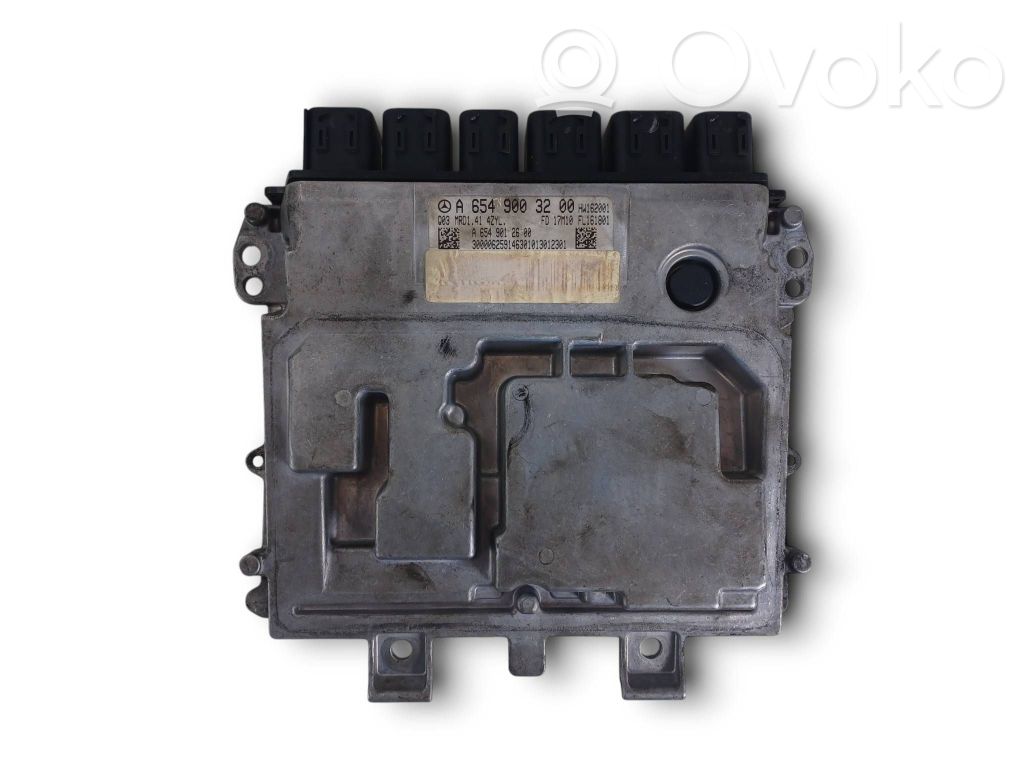 Mercedes-Benz E W213 Engine control unit/module 