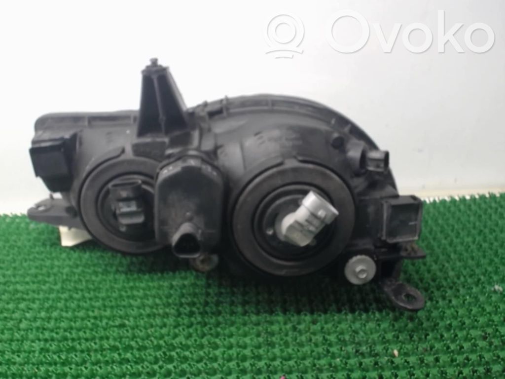 Toyota Corolla E110 Scheinwerfer 