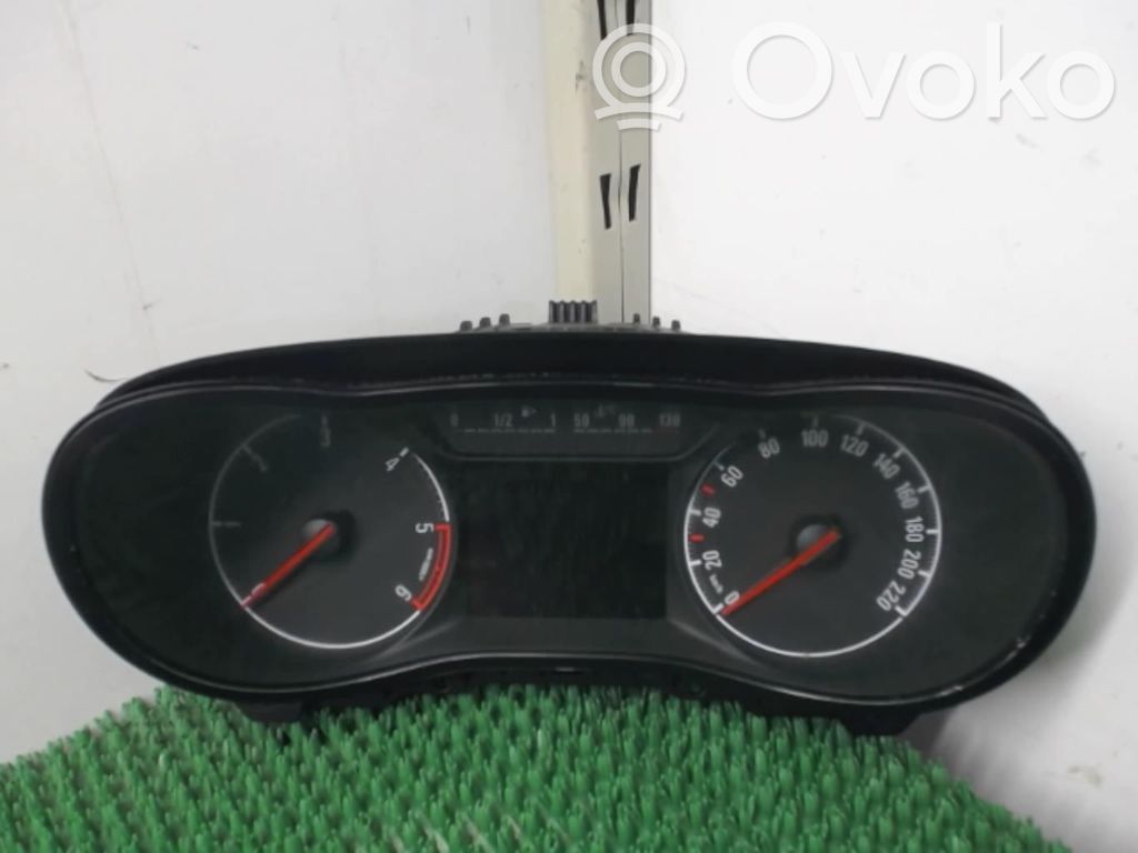 Speedometer (instrument cluster)   39204201