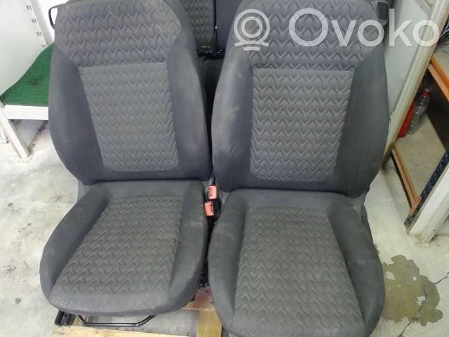Opel Corsa D Kit intérieur 