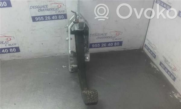 Opel Astra H Pedal de embrague 