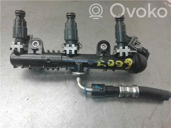 Opel Corsa C Rampa inyectora 