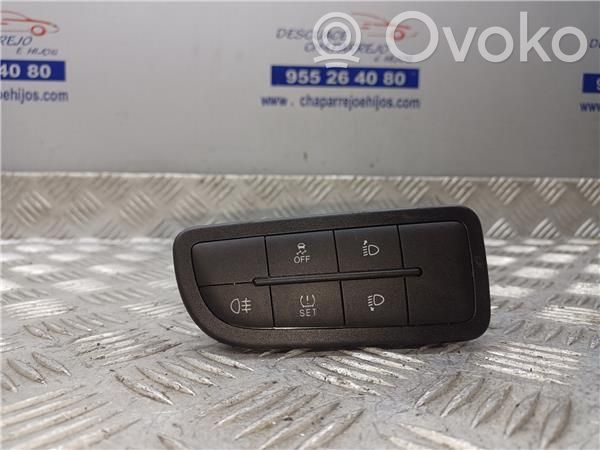 Fiat Tipo Daudzfunkciju vadības slēdzis / poga 