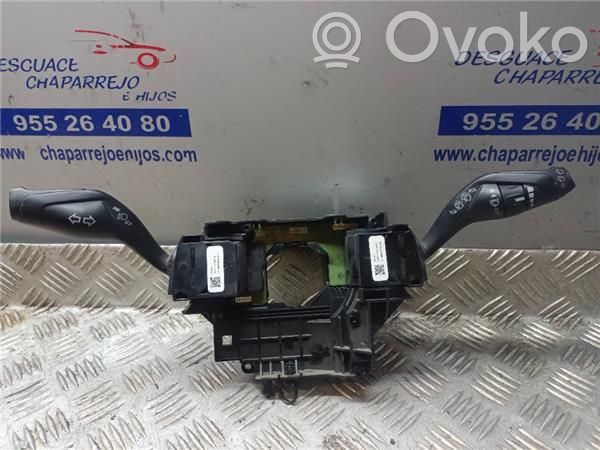 Interruptor de control multifunción   AV6T17A553