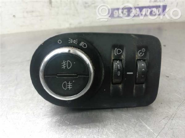 Opel Corsa E Comutator lumini 