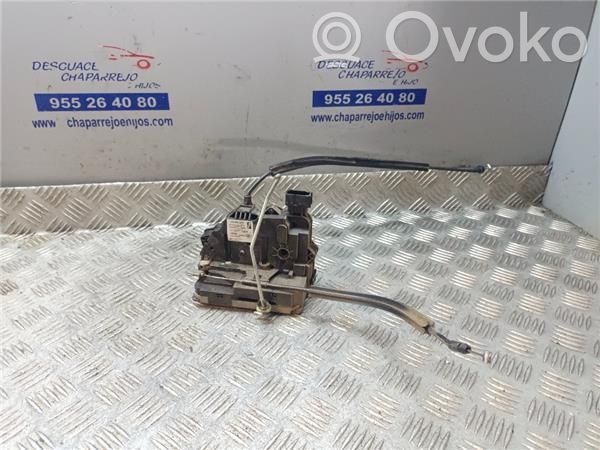 Etuoven lukko   1393821080