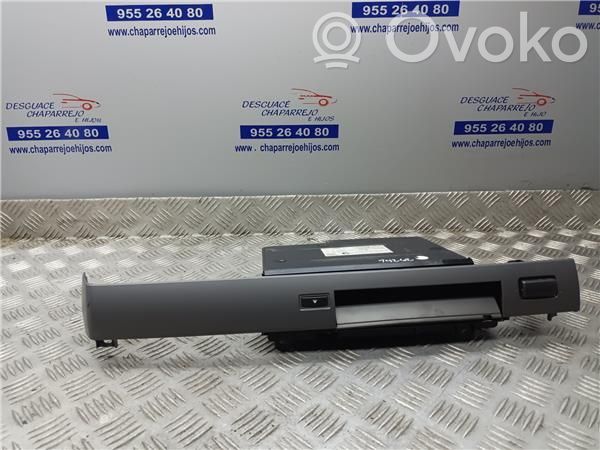 BMW 7 E32 Radio / CD-Player / DVD-Player / Navigation 