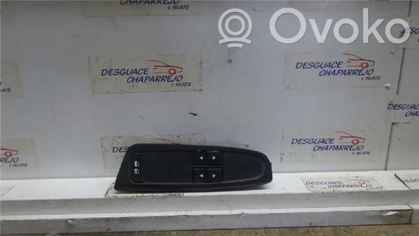 Interruptor del elevalunas eléctrico