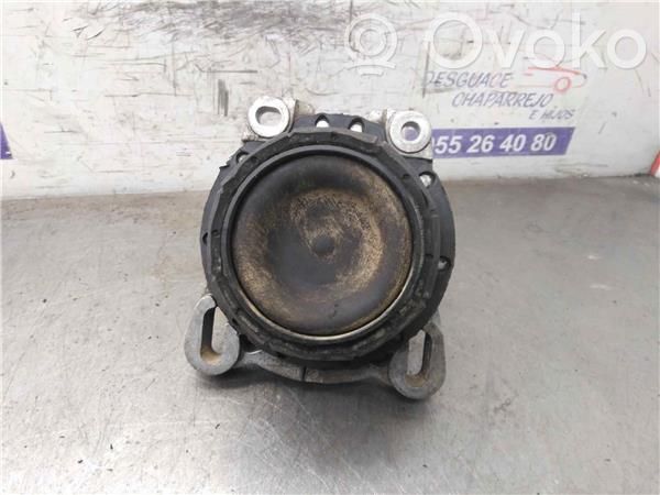Engine mount bracket   4C116A002AD