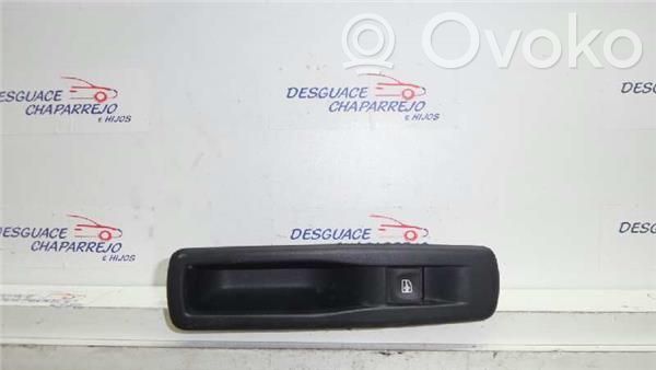 Comutator comandă geamuri electrice   829500004R,156024250A