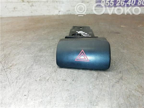 KIA Sportage Hazard light switch 