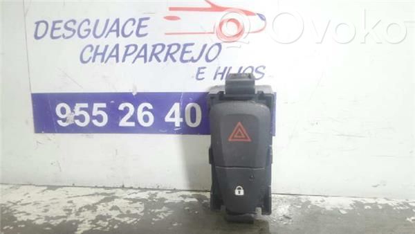Botón interruptor de luz de peligro   252100502R