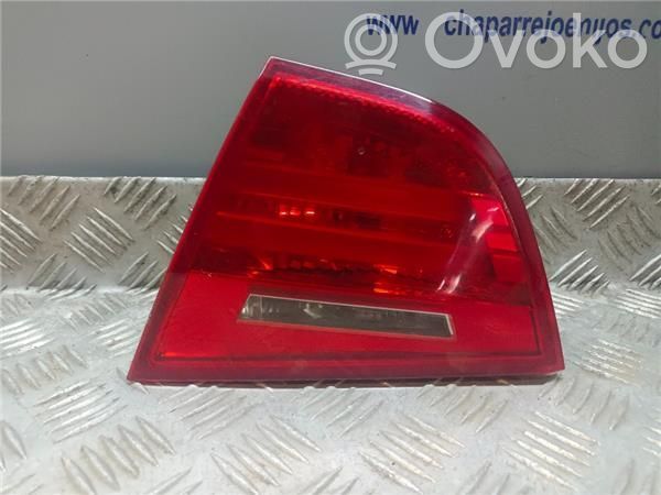 Lámpara de faros/luces traseros   7154156