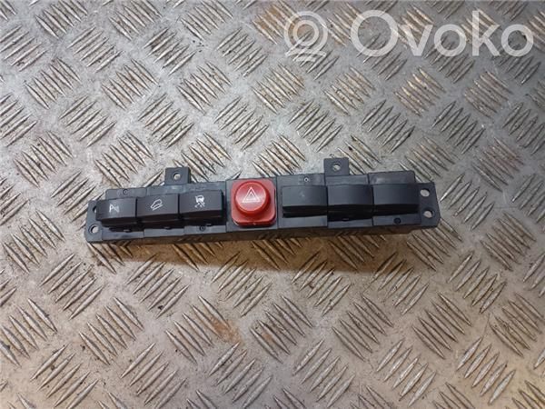 Opel Antara Interruttore luci di emergenza 