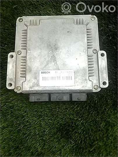 Engine control unit/module ECU   8200058743,281010320