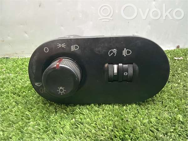 Seat Cordoba (6L) Interruttore luci