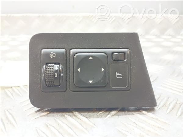 Interruptor del espejo lateral   P10971B13A00