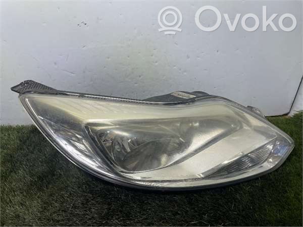 Ford C-MAX II Lampa przednia