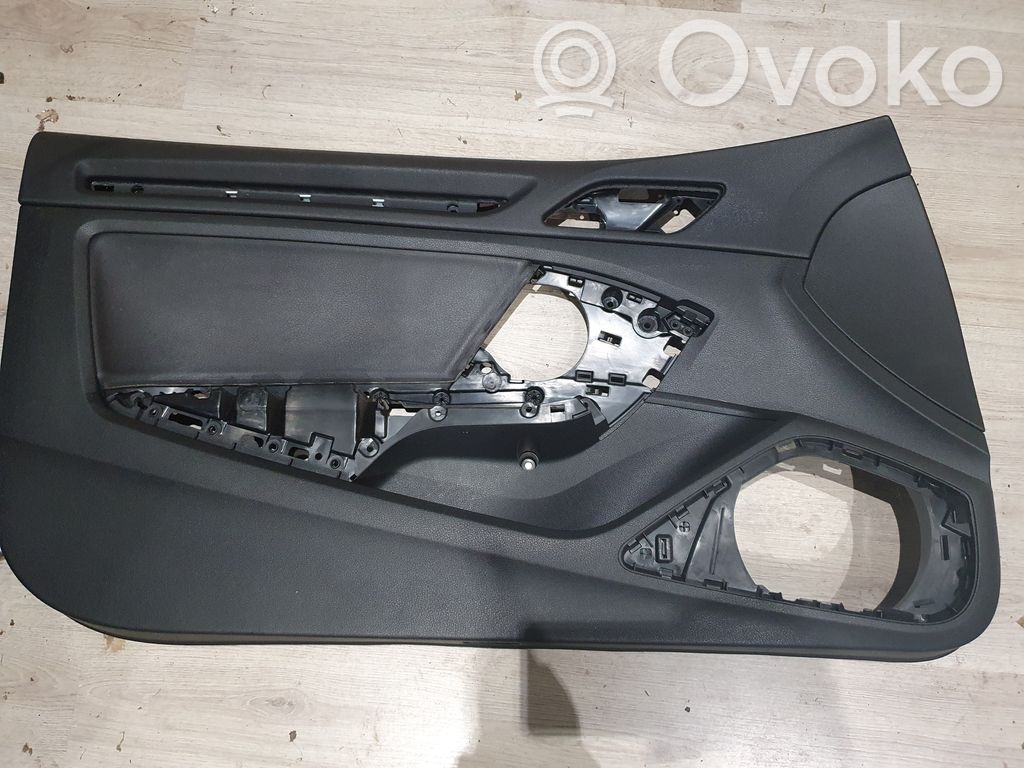 Front door card panel trim   8V7867105