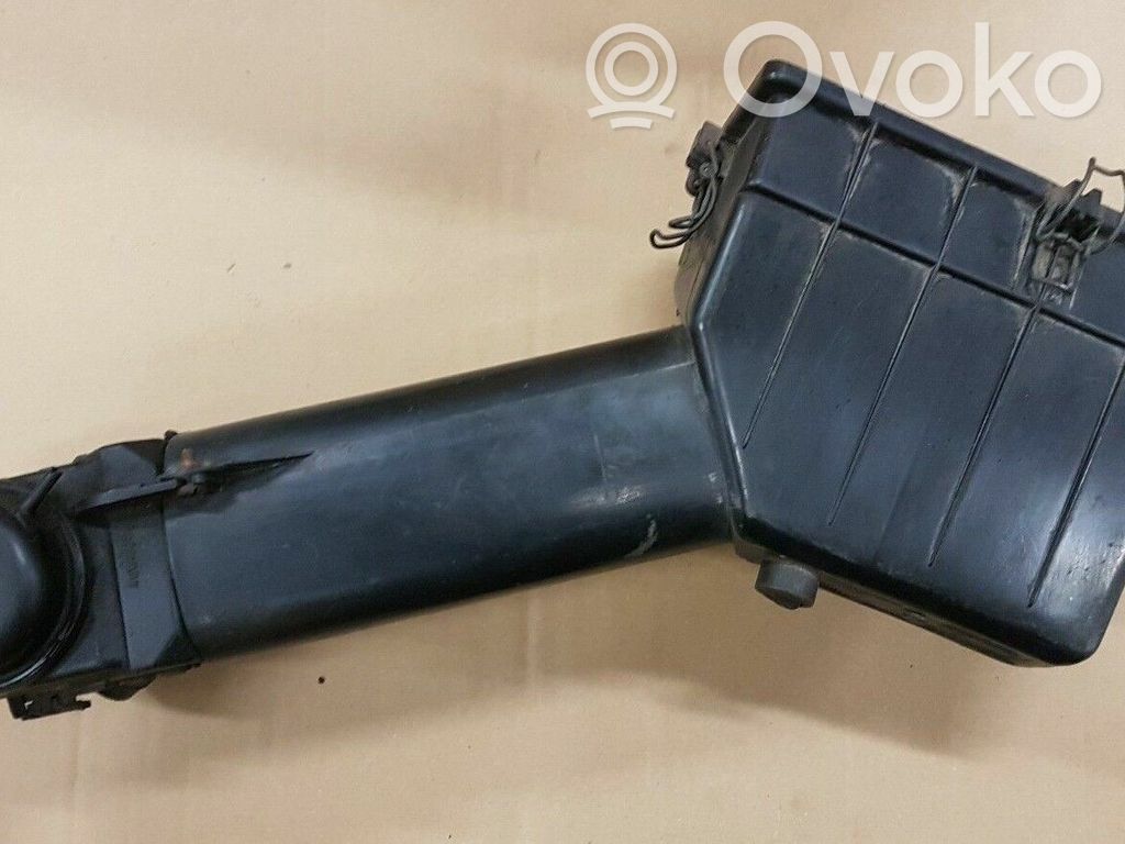 Volkswagen Golf I Luftfilterkasten 
