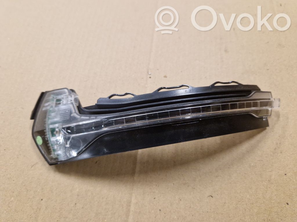 Mirror indicator light   8V0949101A