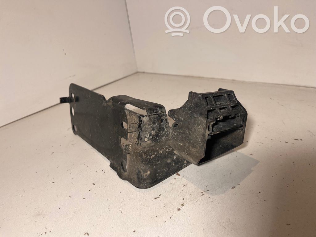 BMW 3 E90 E91 Staffa del pannello di supporto del radiatore 