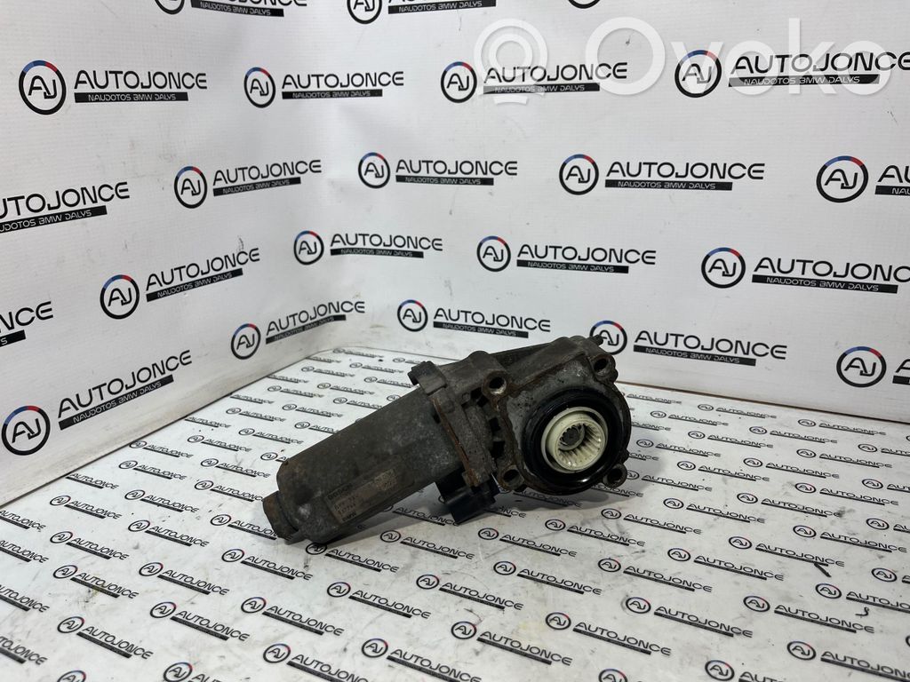 BMW X3 E83 Stellmotor Verteilergetriebe 