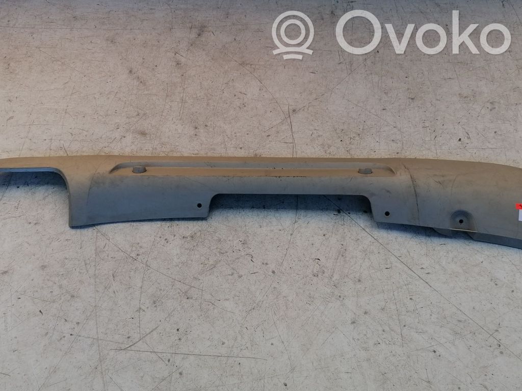 BMW X1 E84 Moldura inferior del parachoques trasero 