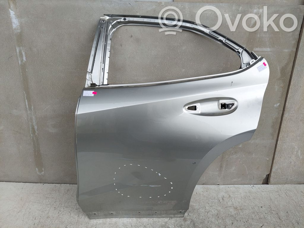 Aizmugurējās durvis   27018219