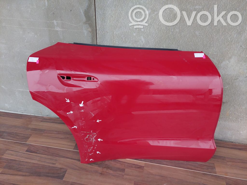 Porsche Taycan 9J1 Puerta trasera 