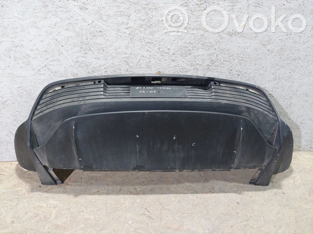 Porsche Taycan 9J1 Apakšējā bampera daļa (lūpa) 