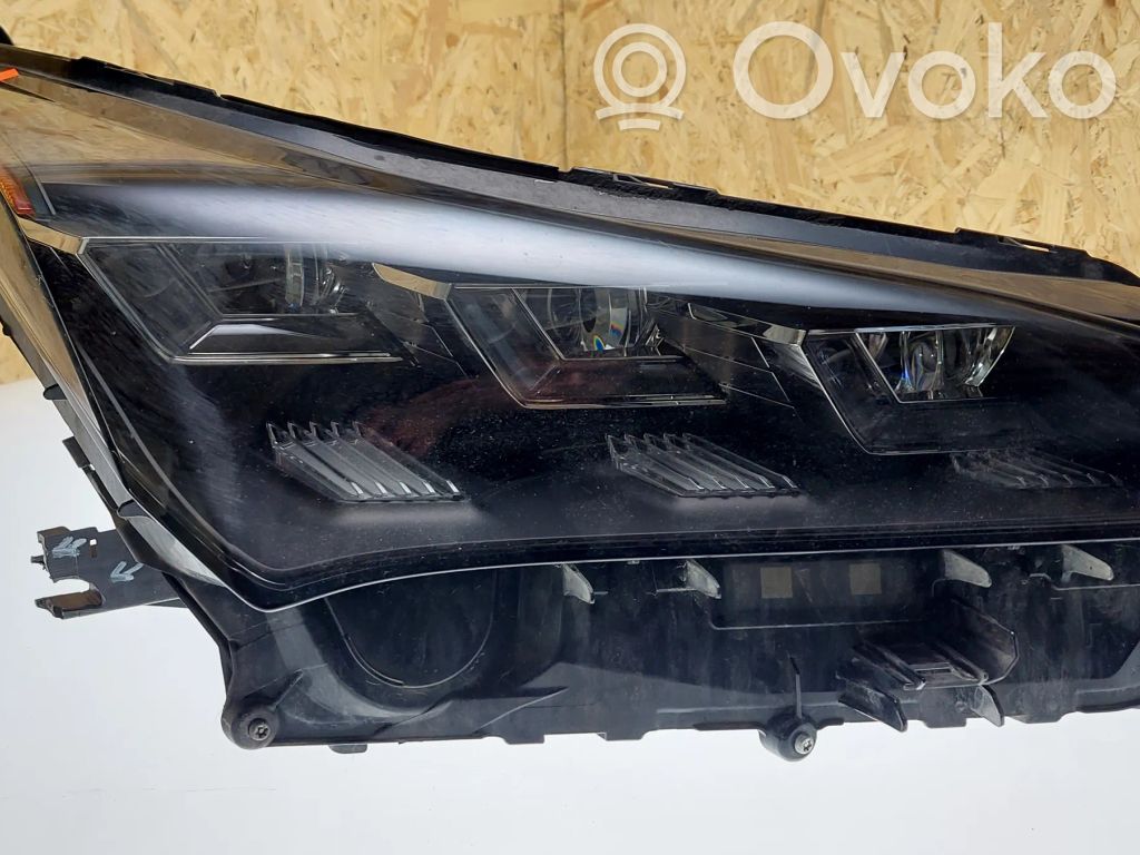 Headlight/headlamp   3823930