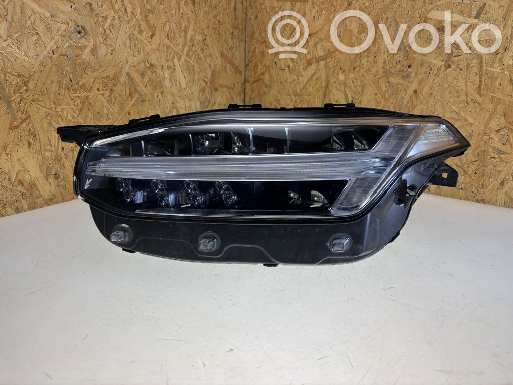 Volvo XC90 Scheinwerfer 