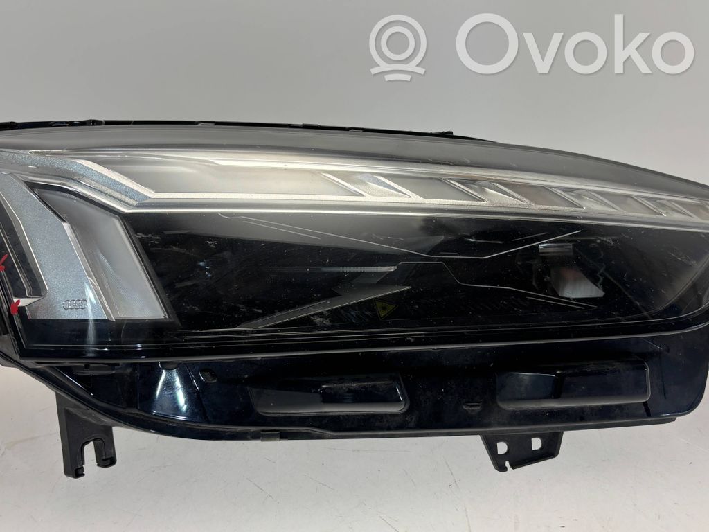 Audi A5 Headlight/headlamp 