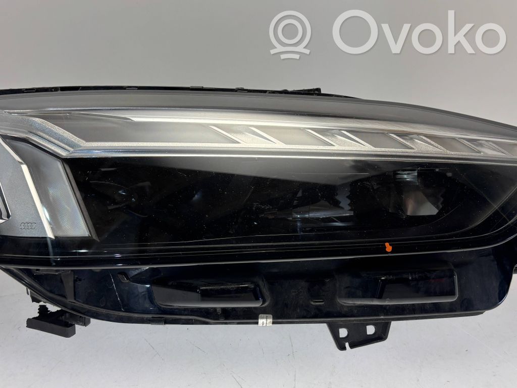 Audi A5 Headlight/headlamp 