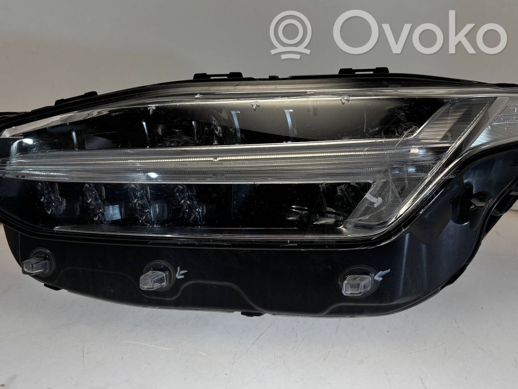 Volvo XC90 Scheinwerfer 