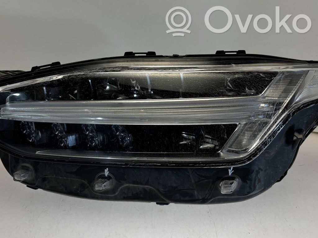 Volvo XC90 Scheinwerfer 