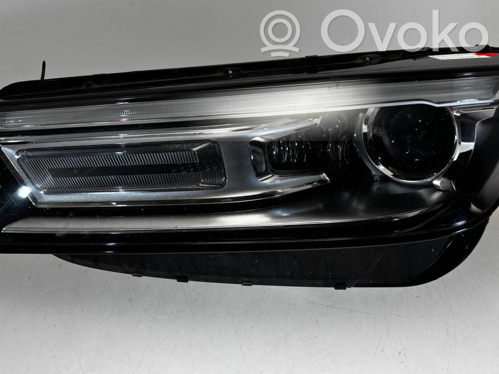 Audi Q5 SQ5 FY Lampa przednia 