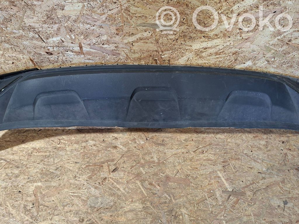 Audi Q8 Apakšējā bampera daļa 