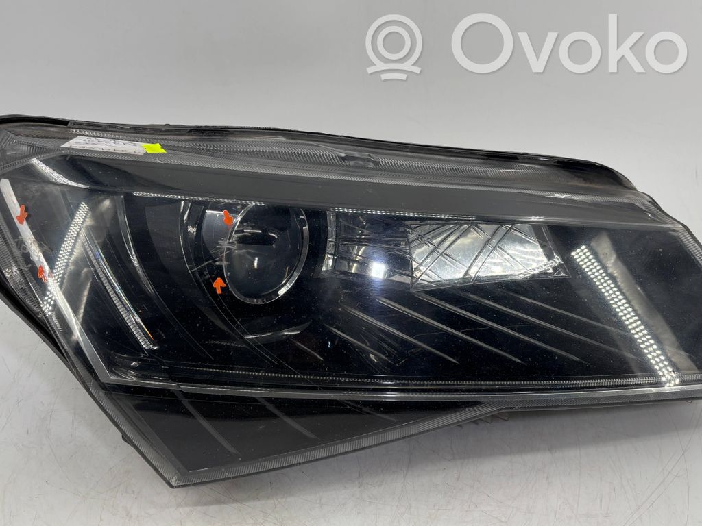 Skoda Superb B8 (3V) Phare frontale 