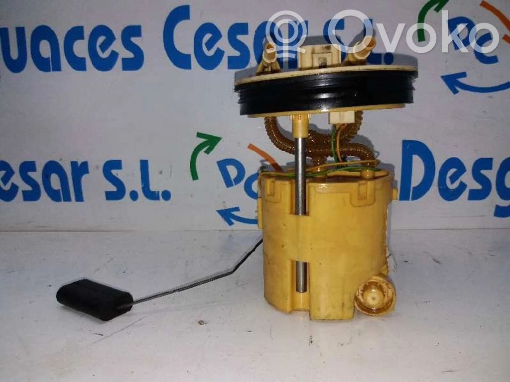 Bomba interna de combustible   8V519275,DF7860960A